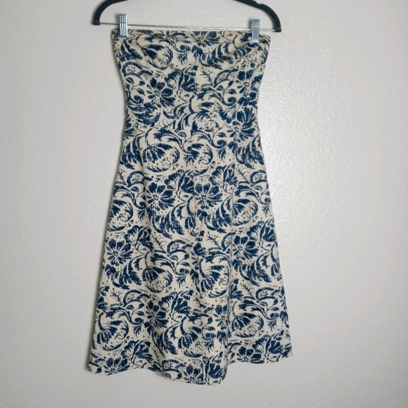 Cream/navy floral straples Dress - Picture 3 of 9
